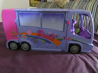 RARE 2001 Barbie Jam n Glam Concert Tour Bus Stage W/ 2 Dolls 20,  Items NR 3