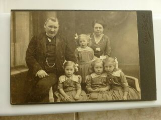 Antique Cabinet Card Photo Proud Mom & Dad W 4 Darling Little Girls Germany