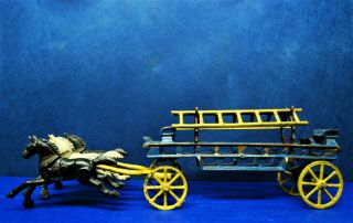 Antique Cast Iron Horse Drawn Wagon – Hubley Mfg.  Co.  – “hook & Ladder”