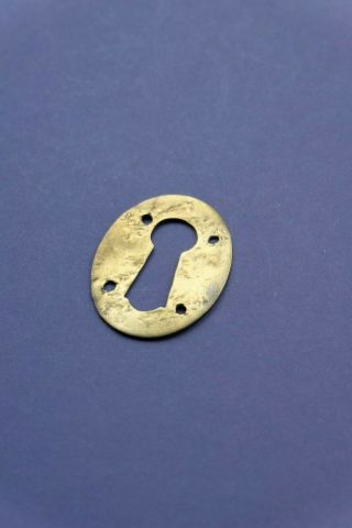 Large Antique Polished Brass Oval Keyhole Escutcheon 1 7/8 " X 1 7/16 " [sb45]