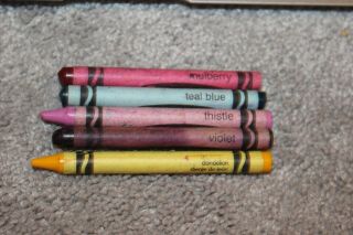 (5) Rare Retired Discontiued Crayola Crayons Binney And Smith