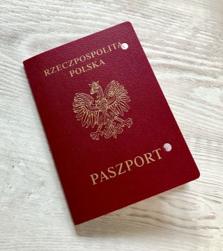Poland Collectible Pre - Biometric Not Us Passport Cancelled Rare