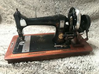 Naumann Sewing Machine