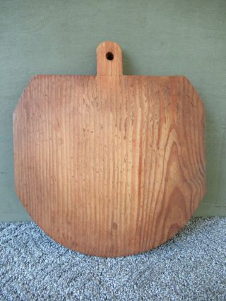 Vintage Bread Board Primitive Country 13 " X 11 " Wood,  Cutting Dough Handcrafted