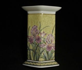 Rare Galante Iris Rosa Pattern Kaiser Germany Porcelain Vase