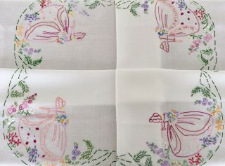 Vintage Hand Embroidered Tablecloth Crinoline Lady Country Garden Crochet Trim