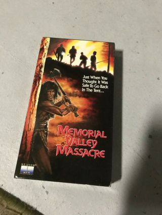 Memorial Valley Massacre Horror Sov Slasher Rare Oop Vhs Big Box Slip