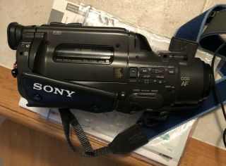 Sony CCD - FX310 Camcorder Black Camera Recorder With Case Tripod Video Rare 2