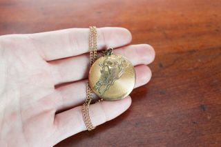 Antique Vintage Gold Tone Locket Engraved With Dual Pictures Inside Military 2
