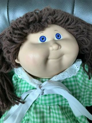Cabbage Patch Doll Vintage 1986 Brown Hair Blue Eyes Red Signature 2