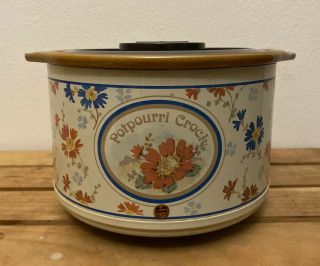 Vintage Rival Fragrance Potpourri Crock Pot W/ Lid,  Fall Design Model 3207