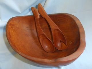 Beautifully Formed Antique Large Solid 4 Hand Carved Wooden Bowl W/servers Nr