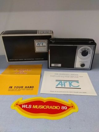 Aitc Rare Vintage Solid State Am Fm Transistor Radio L3110 W/ Box,  Instructions