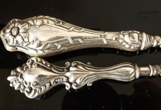 2 English Edward Vii 1903 & 1905 Antique Solid Silver Handled Button Hooks