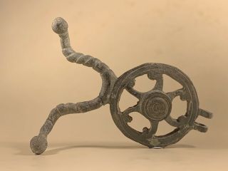 Very Rare - Stunning Roman Bronze Wheel Fibula With Ram Detail Circa 200 - 300 Ad