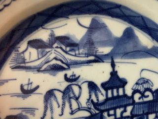 ANTIQUE CHINESE 18th C.  BLUE & WHITE CANTON EXPORT PORCELAIN PLATE - PERFECT 3
