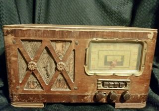 Rare Vintage Antique Air Castle Tube Radio Needs Restoration