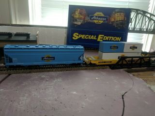 Ho Scale Athearn Special Edition Acf Centerflow And Container Car Rare