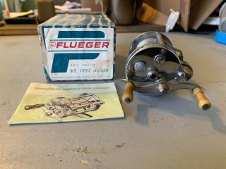 Vintage Pflueger Akron No.  1893l Level Wind Casting Fishing Reel Made In U.  S.  A.