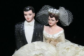 Vintage Wedding Cake Topper Bride And Groom Chalkware Lace Pearls 1940s