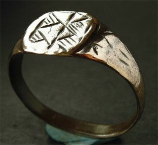 A Large Ancient Roman Bronze Ring - Wearable - Uk Find