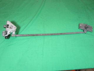 Mg Mga Coupe - (rare) Left Side Door Latch Actuator And Latch Mechanism - Nla