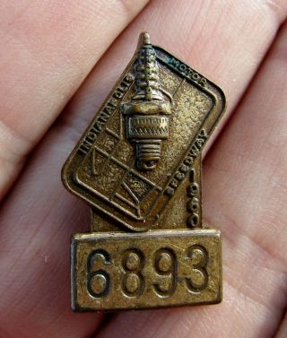 Indy 500 - Indianapolis Motor Speedway 1960 Brass Pit Pass Pin - Rare