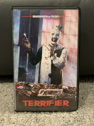 Terrifier: Vhs Tape Very Rare Regular Edition - - Limited To 150 Copies Total
