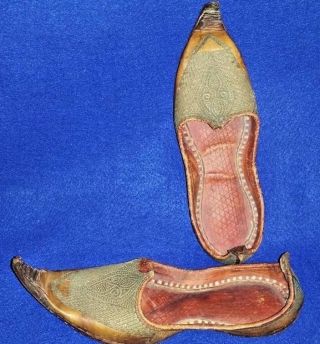 Antique Decorative Leather Hand Made Middle Eastern India Indian Slippers Shoes