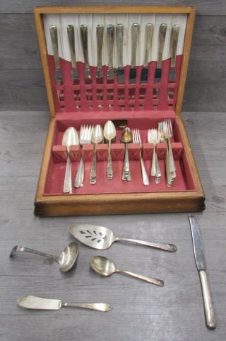 Wm Rogers Louisane 1938 Pattern Flatware Community Plate Spoons Knives Forks