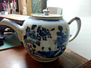 18th C.  Qianlong Chinese Export Porcelain Blue And White Teapot