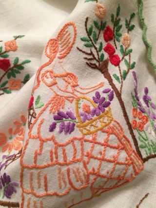 Vintage Scalloped Edge Hand Embroidered crinoline lady Tablecloth 85 X 88 Cm 2