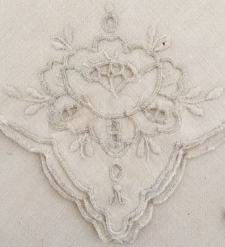 6 Vintage Madeira & Cut Work Linen Hand Embroidered Floral Afternoon Tea Napkins 2