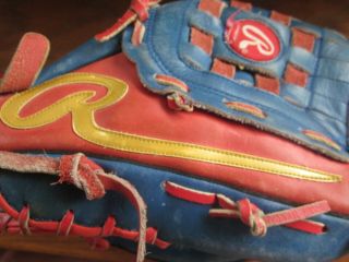 Rawlings Res 2 Baseball Glove.  Rare Large R On Thumb.  Red & Blue.  12 ".