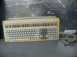 Rare Vintage Wang 724 Keyboard Pink Skcm Alps 725 - 4500 - Us / Cheat Sheet