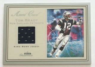 Tom Brady 2003 Fleer Showcase " Avant Card " Early Game Worn Jersey /999 (rare)
