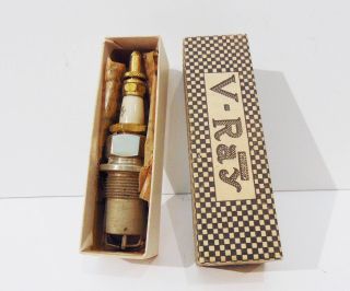 Antique V - Ray 7/8 " Ext Spark Plug W/ Box,  Pre War,  Violet Ray Electrode