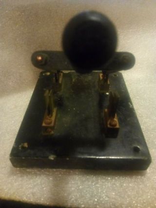 Antique Industrial Vintage Electrical Power Knife Switch P.  R MFG.  CO.  25A.  250 V 2