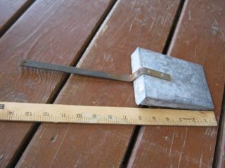 Vintage Primitive Small Galvanized Metal Shovel / Dust Pan ??