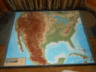 Vintage Usa Large Rollup Raised Relief Map 66 " X 55 " Technik Inc.