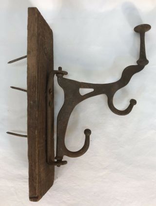 Antique Early 20th C Cast Iron Adjustable Swiveling Triple Coat Hat Scarf Hook