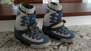 Burton Si Step In Snowboard Boots Size 9.  5 - - Rare