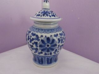 Vintage Chinese Blue/white Flowers & Leaves Temple Ginger Jar/vase 11.  5 Cms Tall