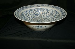Antique 19th Century Chinese Blue And White Porcelain Bat Bowl
