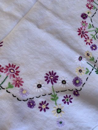 Lovely Large Vintage Floral Hand Embroidered Linen Tablecloth 46 X 46 "