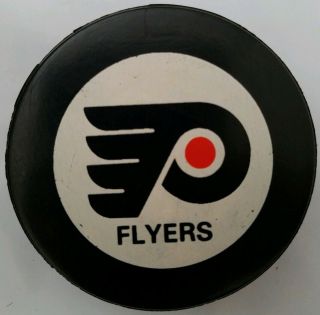 Philadelphia Flyers Vintage Nhl Approved Inglasco Official Game Puck Rare Canada