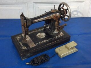Antique Pre 1900s Singer Model 27 Treadle Sewing Machine Model 15762518