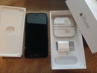 Apple Iphone 7 Rare 32gb - Black - - - Gsm