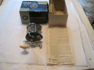 Vintage Ocean City No 923 Large Capacity Level Wind Reel With Papers & Box