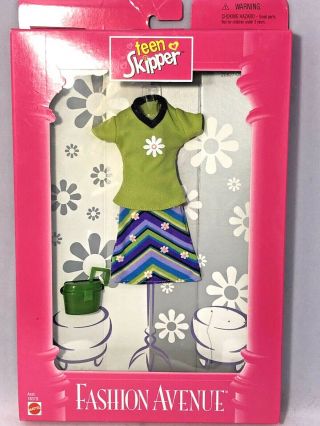 1998 Barbie Teen Skipper Fashion Avenue Doll Clothing Set 18379